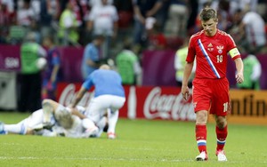 Arshavin cuối cùng cũng nói lời xin lỗi